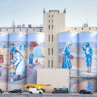 Inauguration de la fresque de Taroe sur le silo portuaire des Sables d’Olonne